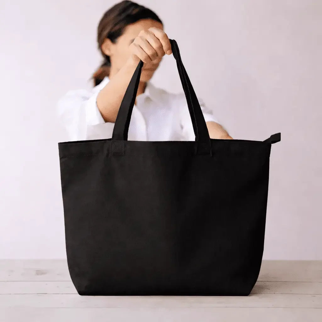 Minimal Everyday Large Tote Bag with Zipper - White Pebble