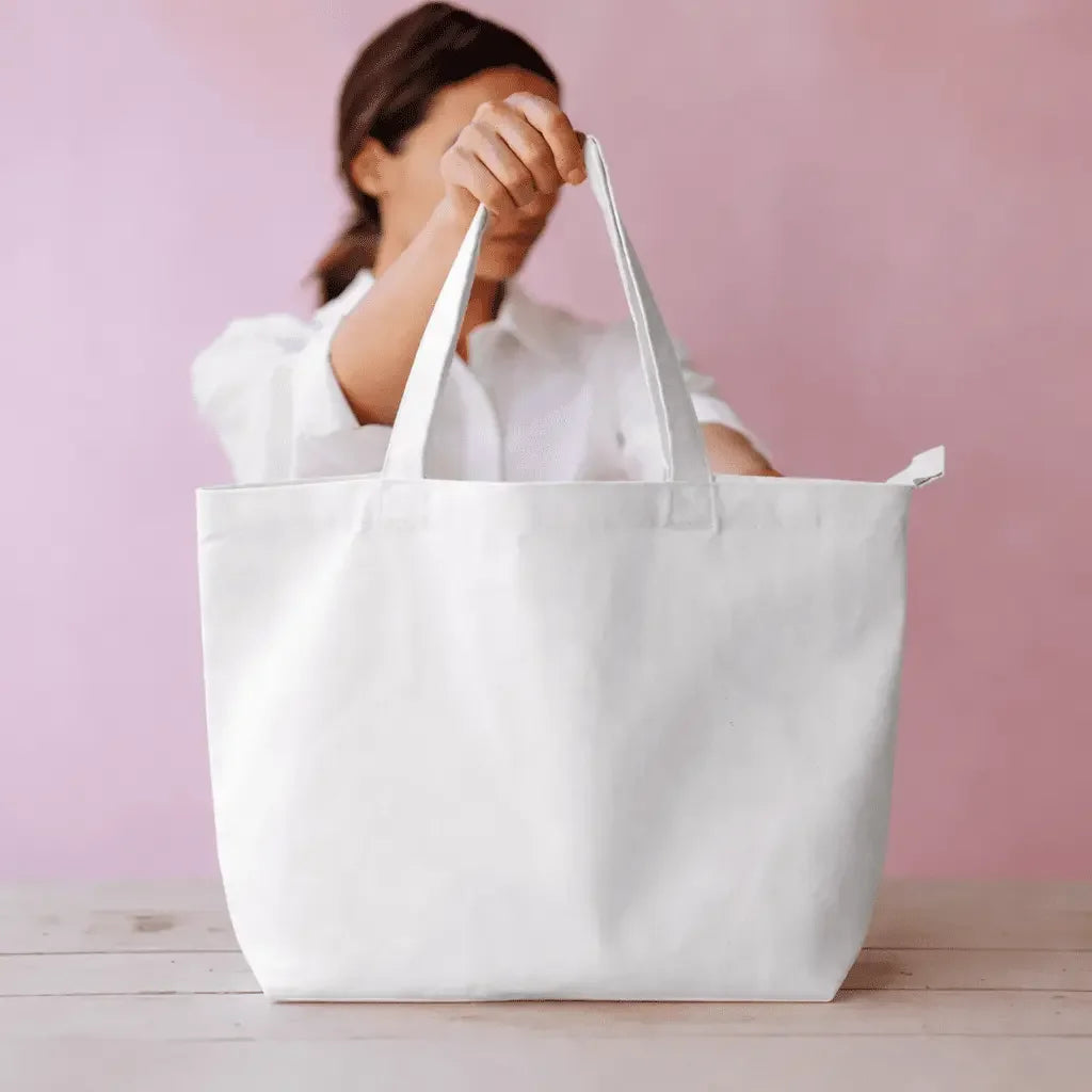 Minimal Everyday Large Tote Bag with Zipper - White Pebble